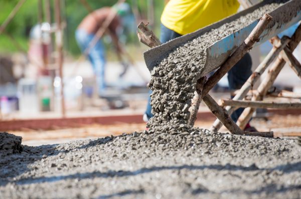 Backyard Concrete Pouring in South Jordan